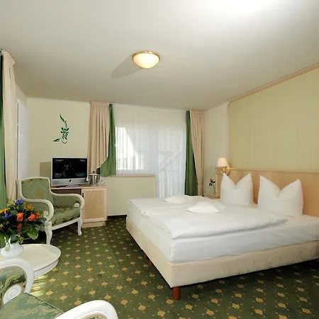 Aca Monchgut Hotel 4*